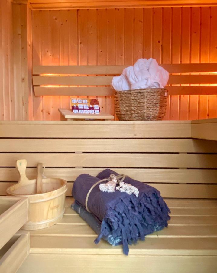 Romantic Wellness Bnb Noordwijk Exterior foto